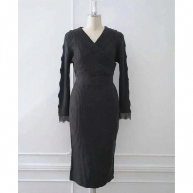 Her lip to(ハーリップトゥ)のher lip to Wrap-Effect Knit Dress  レディースのワンピース(ひざ丈ワンピース)の商品写真