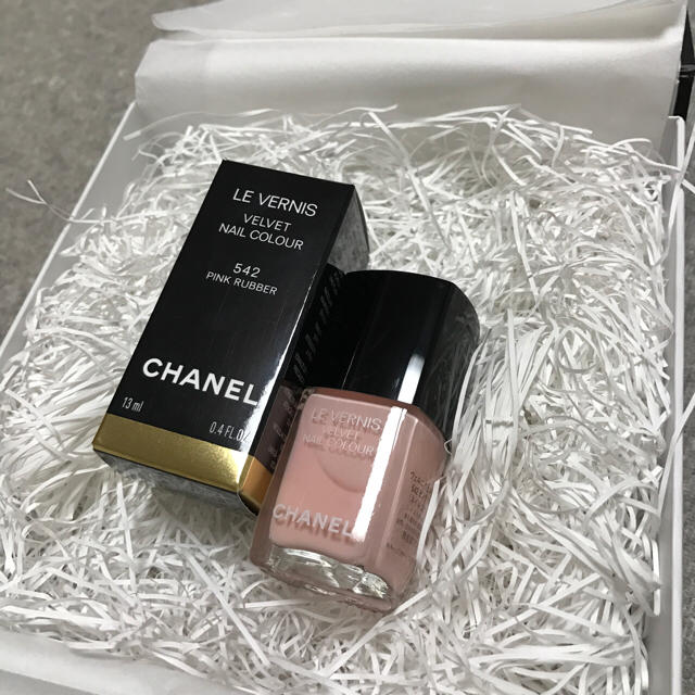 Chanel 16冬限定色 シャネル ネイル Chanel ヴェルニ ヴェルヴェットの通販 By Maroriiiiiiina S Shop シャネルならラクマ Chanel 16冬限定色 シャネル ネイル Chanel ヴェルニ ヴェルヴェットの通販 By Maroriiiiiiina S Shop シャネルならラクマ