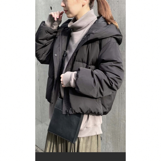COMME CA ISM - コムサイズム フード付き ショート ダウンコートの通販