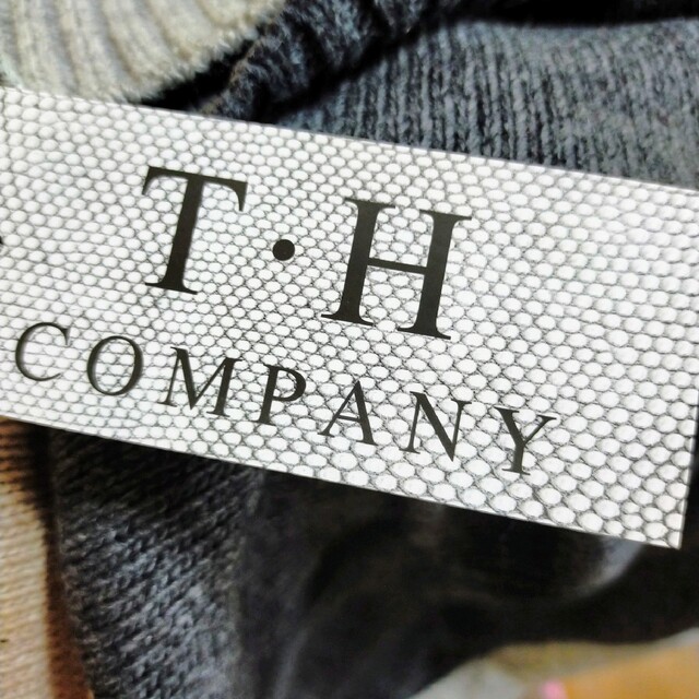 【極美品】TH COMPANY THカンパニー ニットワンピース M L レディースのワンピース(その他)の商品写真