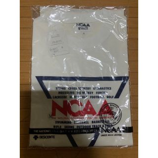 デサント(DESCENTE)のレトロ　デサント　NCAA Tシャツ　Mサイズ(Tシャツ/カットソー(半袖/袖なし))