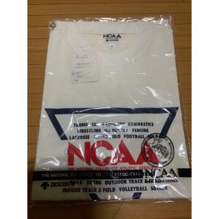 デサント(DESCENTE)のレトロ　デサント　NCAA Tシャツ　Lサイズ(Tシャツ/カットソー(半袖/袖なし))