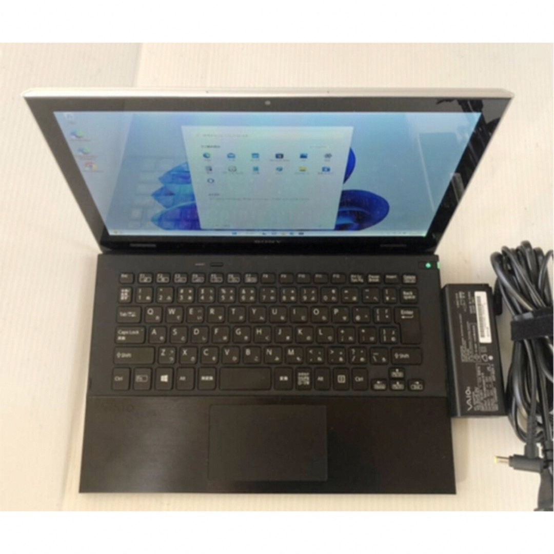 VAIO(バイオ)のSony VAIO Pro11 SVP112A1CN タッチパネル office スマホ/家電/カメラのPC/タブレット(ノートPC)の商品写真