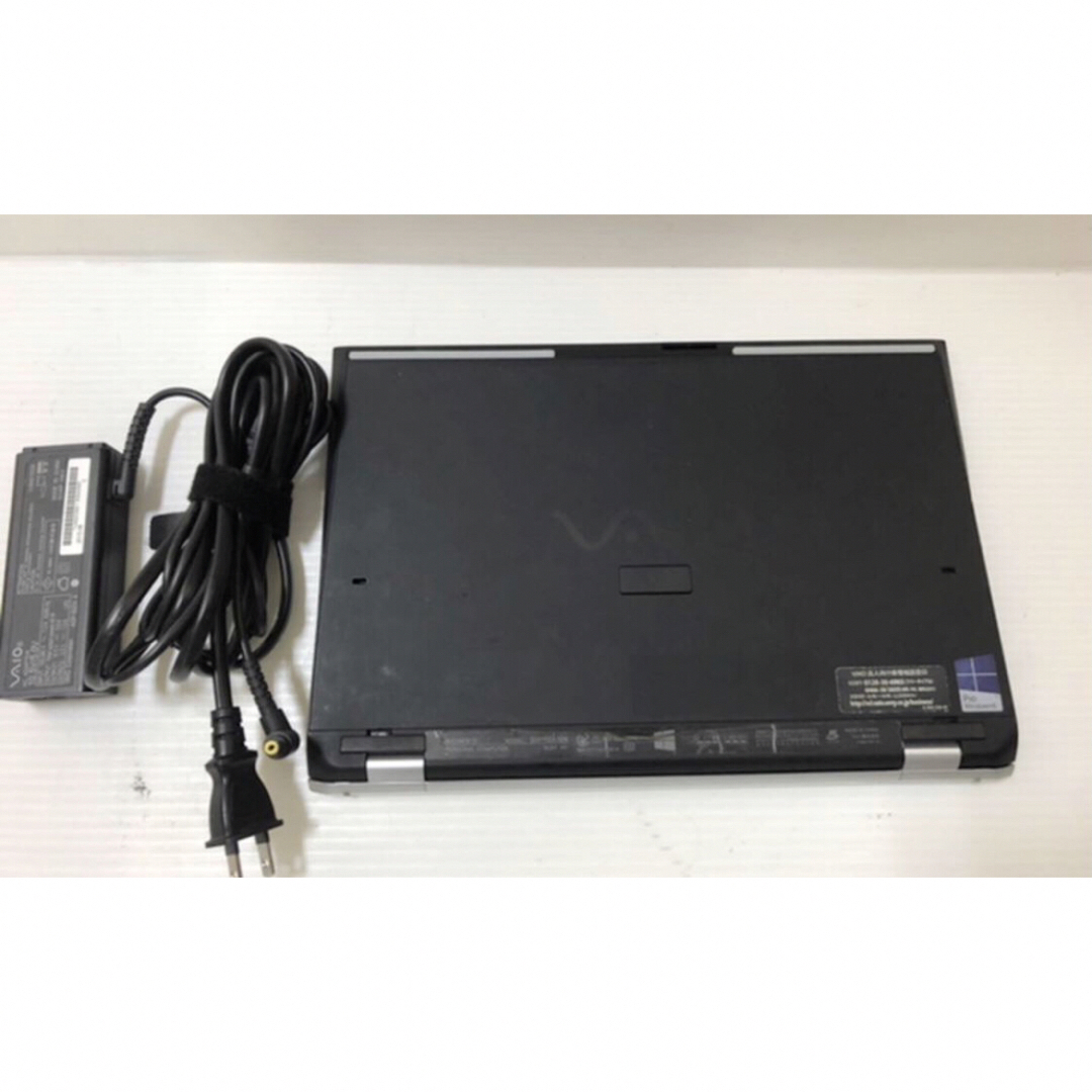 VAIO(バイオ)のSony VAIO Pro11 SVP112A1CN タッチパネル office スマホ/家電/カメラのPC/タブレット(ノートPC)の商品写真