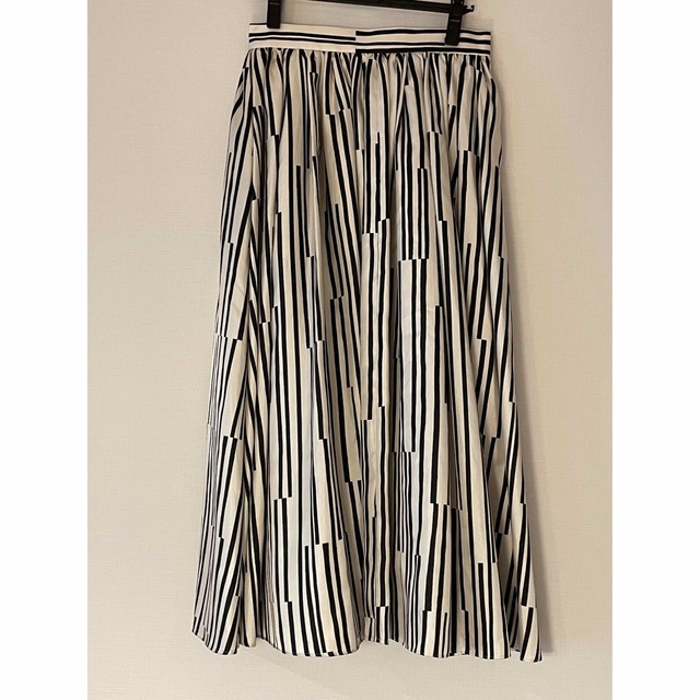 SHE Tokyo Jessica big stripeスカート 38 即納・正規品