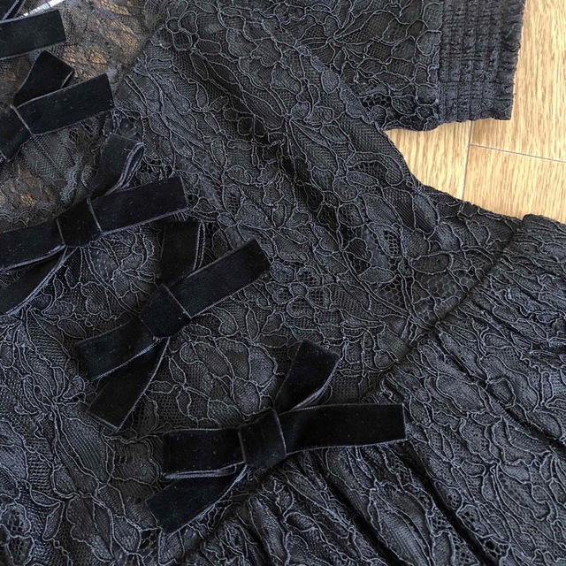 Alice+Olivia(アリスアンドオリビア)のVERNITA LACE BUTTON DOWN PARTY DRESS レディースのワンピース(ミニワンピース)の商品写真