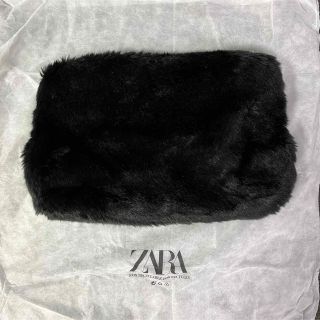 ザラ(ZARA)の《ZARA》ファークラッチバッグ(クラッチバッグ)