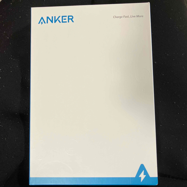 ANKER POWERCORE SOLAR 20000 ソーラーパネル付きモバイ