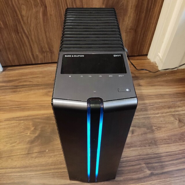 美品水冷5960X 8コア16スレッド gtx1080 ゲーミングPCの通販 by Xeon