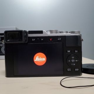 LEICA D-LUX 7 19116 シルバー マイクロフォーサーズ