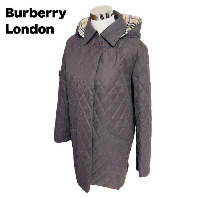 BURBERRY(バーバリー)のBurberry London バーバリーロンドン キルティング ロングコート レディースのジャケット/アウター(ロングコート)の商品写真