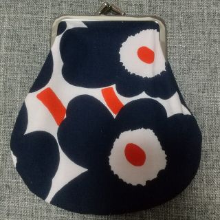 マリメッコ(marimekko)の【新品未使用】marimekkoがま口(ポーチ)