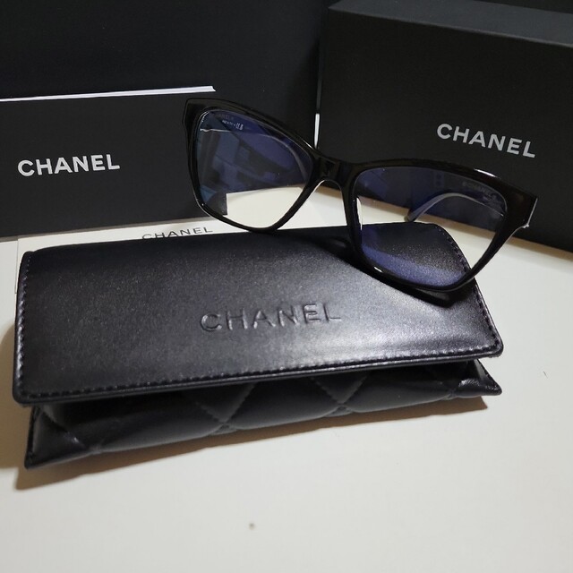 CHANEL☆メガネ　眼鏡　ケース付き☆CCマーク