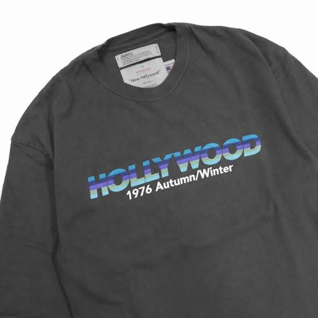 DAIRIKU  HOLLYWOOD" Layered T-shirt