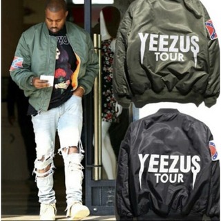 イージー(YEEZY（adidas）)のYEEZY TOUR ma-1 カニエウエスト(ブルゾン)