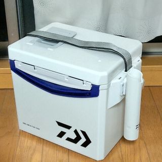 ダイワ(DAIWA)のダイワ【新品未使用】クーラーボックス 10  特別仕様 釣竿　値下げ済(その他)