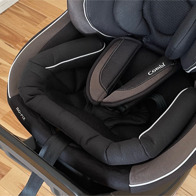 綺麗♡新生児チャイルドシート♡コンビ WL ネルーム ISOFIX EG 4