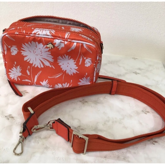 新品未使用 ケイトスペード kate spade 花柄 ショルダーバッグ