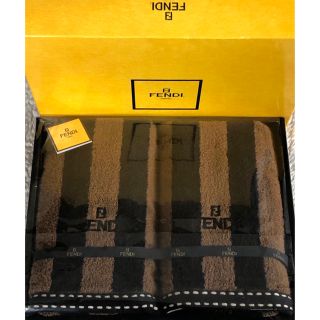 フェンディ(FENDI)の【未使用品】2枚セットFENDIフェイスタオル(タオル/バス用品)