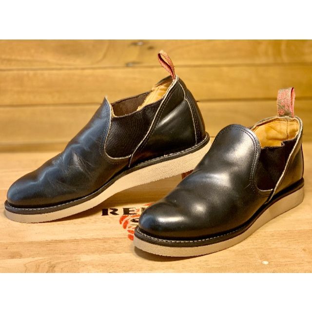 REDWING(レッドウィング)の8142良品8E／00年製レッドウィングロメオサイドゴアローカットブーツビブラム メンズの靴/シューズ(ブーツ)の商品写真