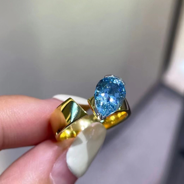 天然アクアマリン リング1.75ct k18 ¥ - リング(指輪)