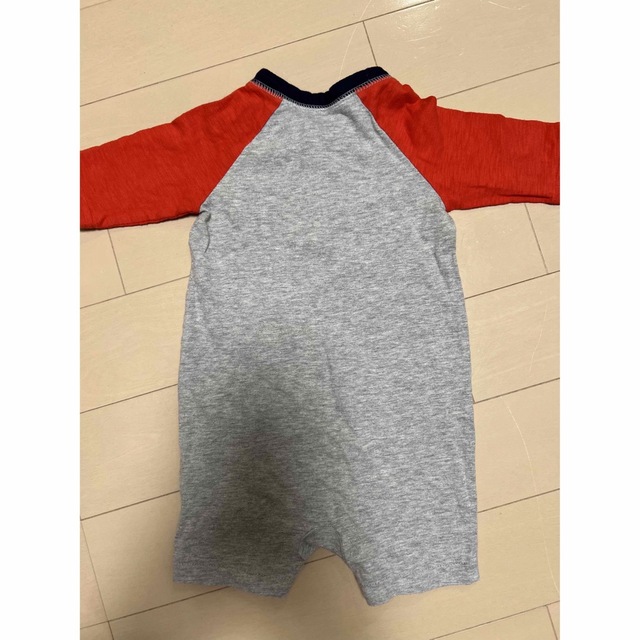 babyGAP(ベビーギャップ)のbaby gap ロンパース キッズ/ベビー/マタニティのベビー服(~85cm)(ロンパース)の商品写真