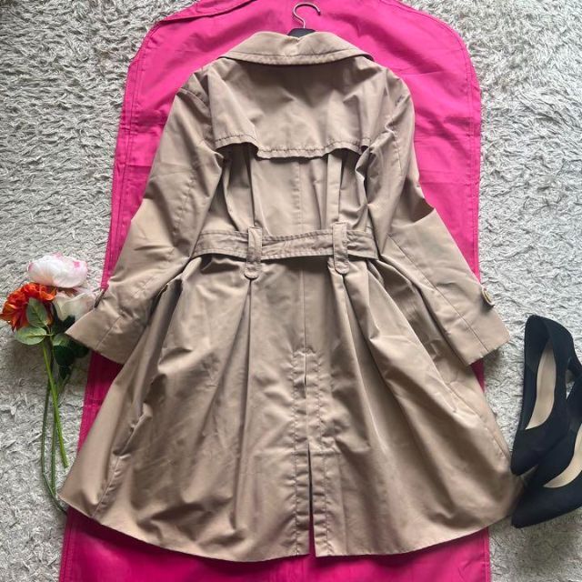 良品】MIU MIU ロングトレンチコート ベージュ ベルト 38 フレア 女性