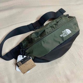 ザノースフェイス(THE NORTH FACE)の☆タグ付き新品☆ THE NORTH FACE ウエストポーチ ボディバッグ(ボディーバッグ)