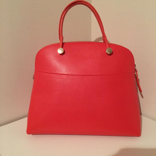 最安値で販売中】 最終値下げ【新品】FURLA フルラパイパー M