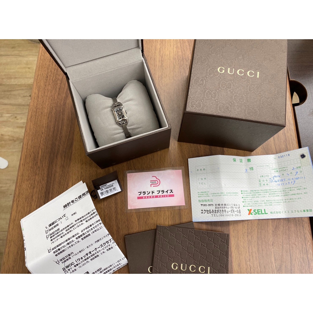 Gucci(グッチ)の美品　GUCCIグッチ　レディース時計 レディースのファッション小物(腕時計)の商品写真