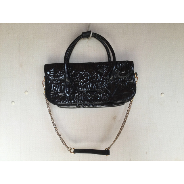 Vivianne Westwood ヴィヴィアンウエストウッド エナメルバッグ 想像を
