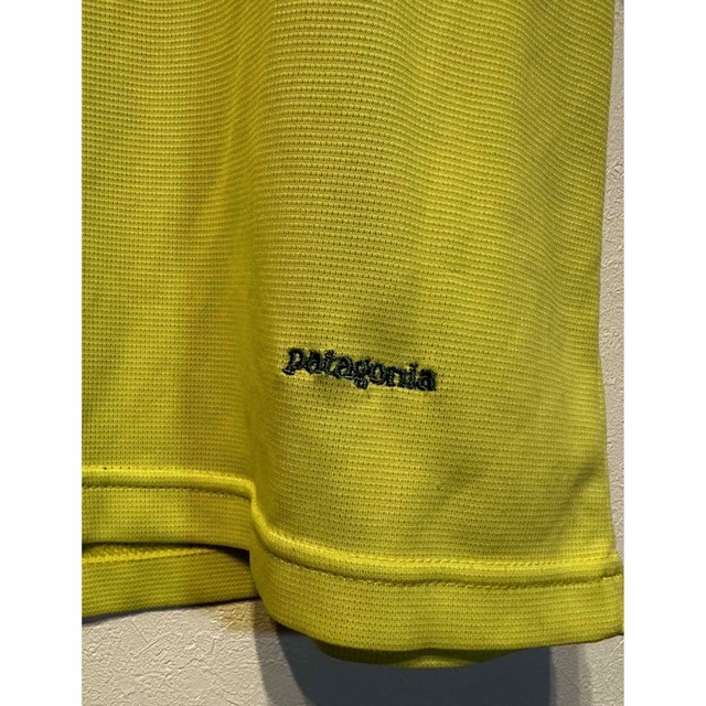 patagonia(パタゴニア)の【Patagonia】キャプリーン サイズM レモン色 メンズのトップス(Tシャツ/カットソー(半袖/袖なし))の商品写真