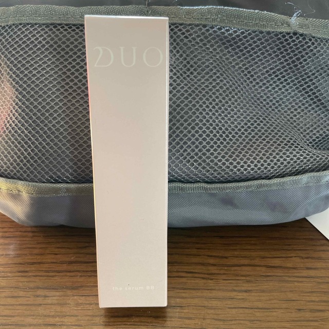 DUO(デュオ)のDUO(デュオ) ザ セラムBB(30g) 新品 コスメ/美容のベースメイク/化粧品(BBクリーム)の商品写真