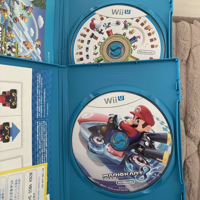 Wii U(ウィーユー)のWii U 本体コントローラー カセット エンタメ/ホビーのゲームソフト/ゲーム機本体(家庭用ゲーム機本体)の商品写真