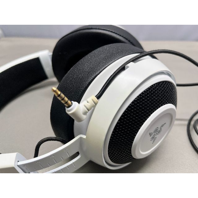 Razer Kraken pro v2 ヘッドセット レイザー White