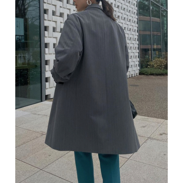 Ameri VINTAGE(アメリヴィンテージ)のameri vintage BIG GATHER PAPA JACKET レディースのジャケット/アウター(テーラードジャケット)の商品写真