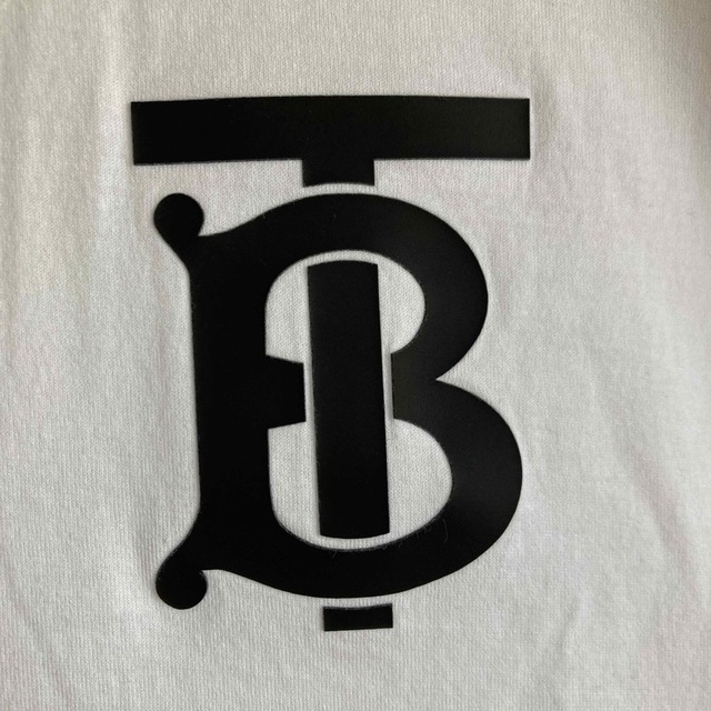 BURBERRY(バーバリー)のバーバリー　TB Tシャツ　ホワイト メンズのトップス(Tシャツ/カットソー(半袖/袖なし))の商品写真