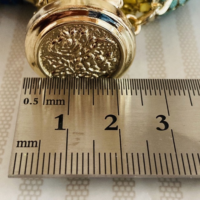 新品未使用 レトロ 蛇腹口金の小銭入れポーチ ミニポーチの通販 新品未使用 レトロ 蛇腹口金の小銭入れポーチ ミニポーチの通販