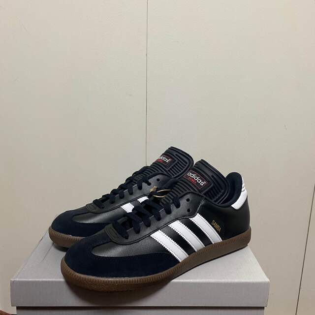 adidas(アディダス)のAdidas Samba Classic 26.5cm メンズの靴/シューズ(スニーカー)の商品写真