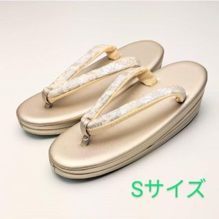 和装 草履 単品 帯地 フォーマル 唐草 Sサイズ wks(下駄/草履)