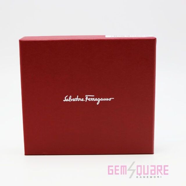 Salvatore Ferragamo(サルヴァトーレフェラガモ)のサルヴァトーレフェラガモ 二つ折り財布 22D780 ピンク 未使用品 レディースのファッション小物(財布)の商品写真