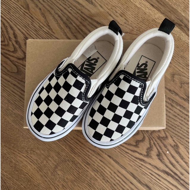 VANS(ヴァンズ)の【Mr.Charles様専用】VANS   KIDS  14cm 箱付き キッズ/ベビー/マタニティのベビー靴/シューズ(~14cm)(スニーカー)の商品写真