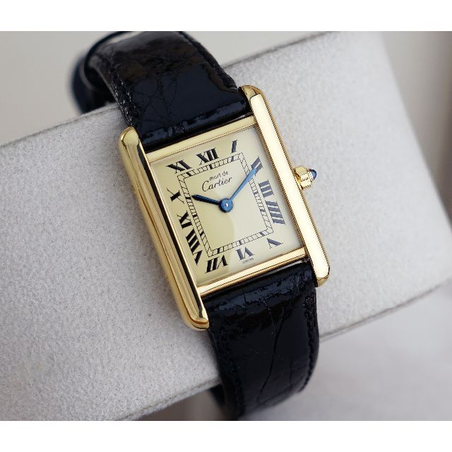 美品 カルティエ マスト タンク アイボリー ローマン SM Cartier