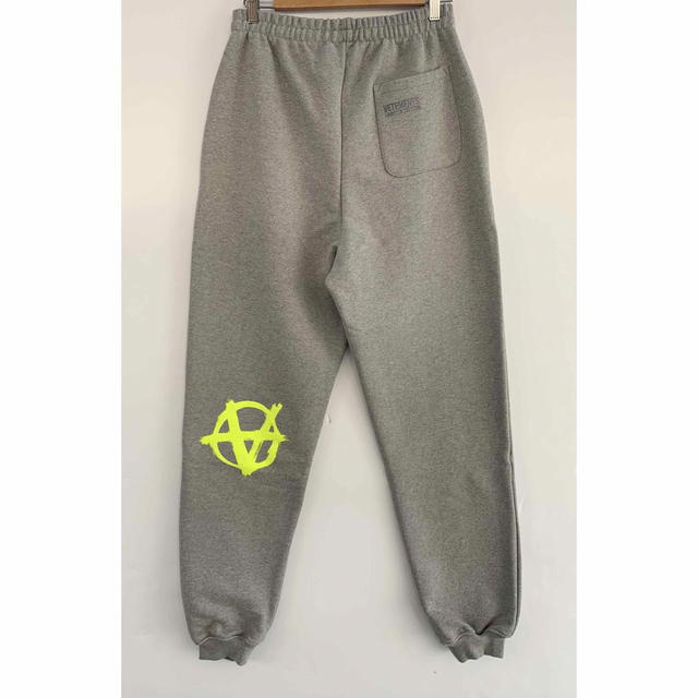 新品未使用 VETEMENTS anarchy sweat pants grey