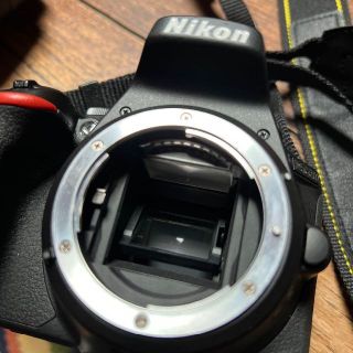 Nikon D5600 本体　ボディのみ