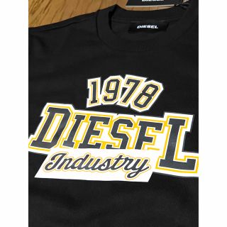 ディーゼル(DIESEL)のDIESEL  新品未使用　Lサイズ　スウェット　トレーナー　黒　ディーゼル(スウェット)