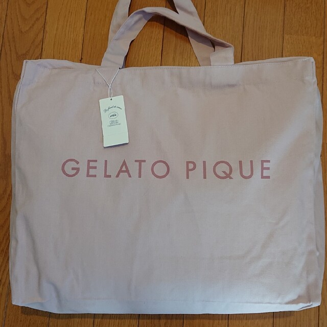 ジェラートピケ福袋A gelato pique happy bag2023