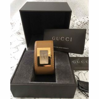 グッチ(Gucci)の『専用』GUCCIグッチのバングルウォッチ(used品)ベージュ(腕時計)