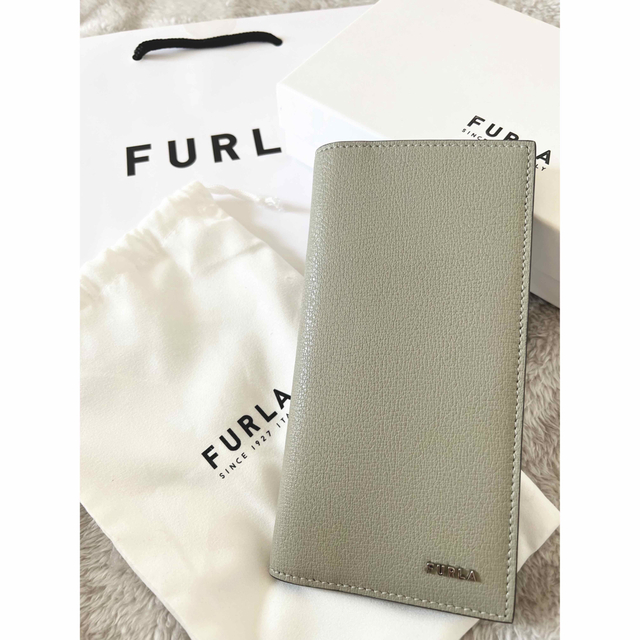 FURLA 長財布