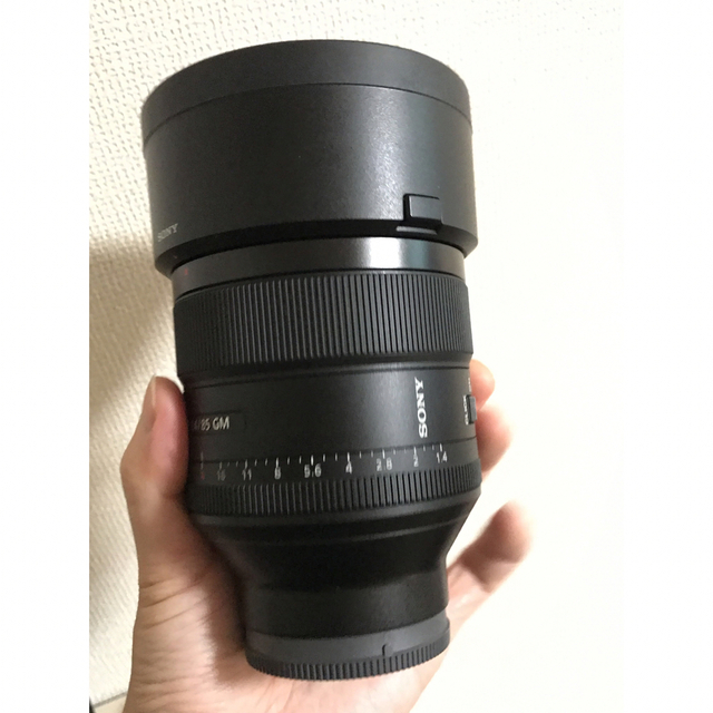 SONY(ソニー)のsony fe85mm f1.4 GM SEL85F14GM スマホ/家電/カメラのカメラ(レンズ(単焦点))の商品写真